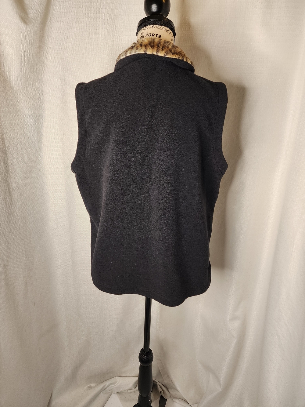By Design Vest - Picture 4 of 7